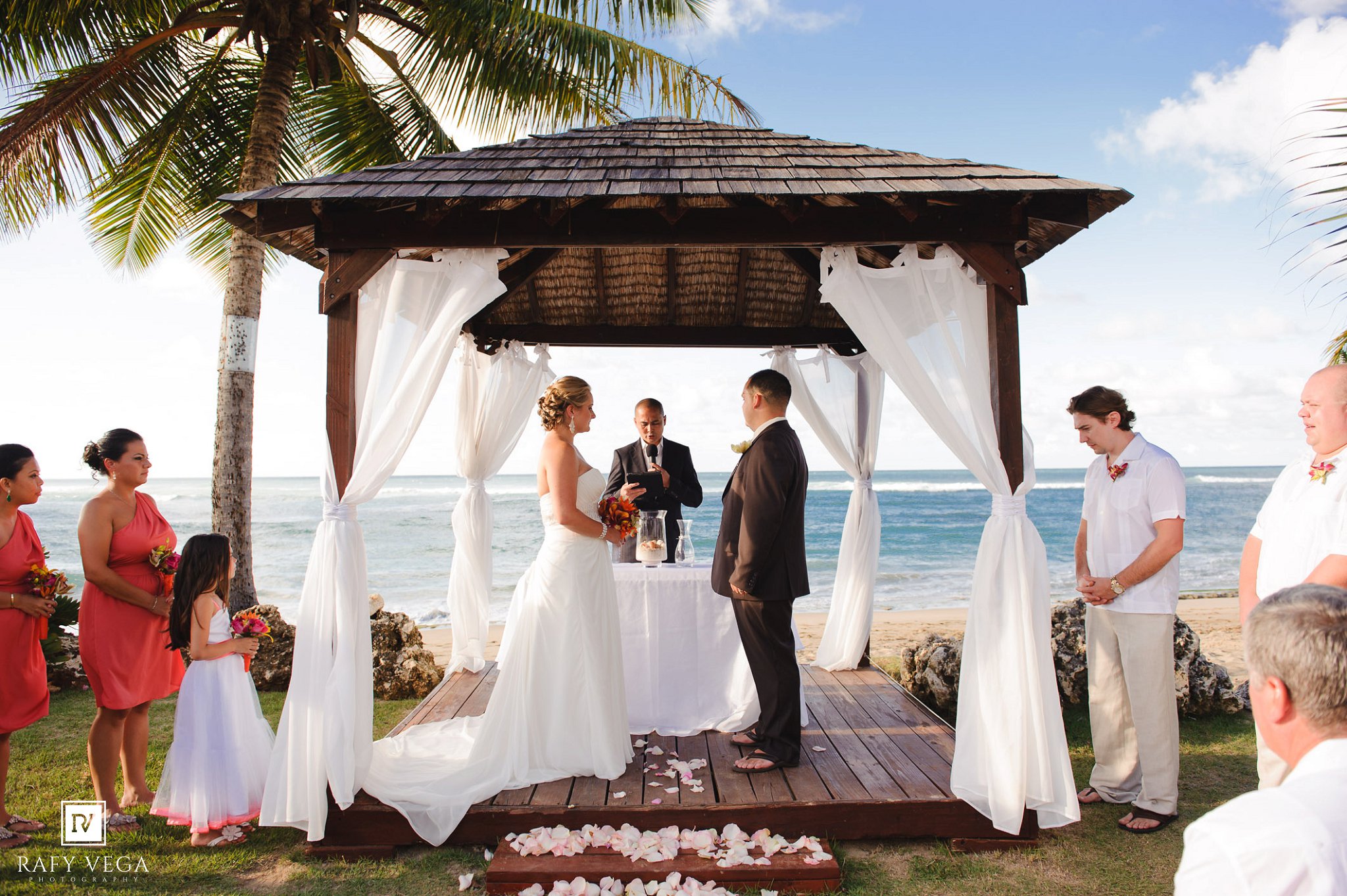 Villa Montaña Beach Resort Wedding - Puerto Rico - Evelina - Roberto