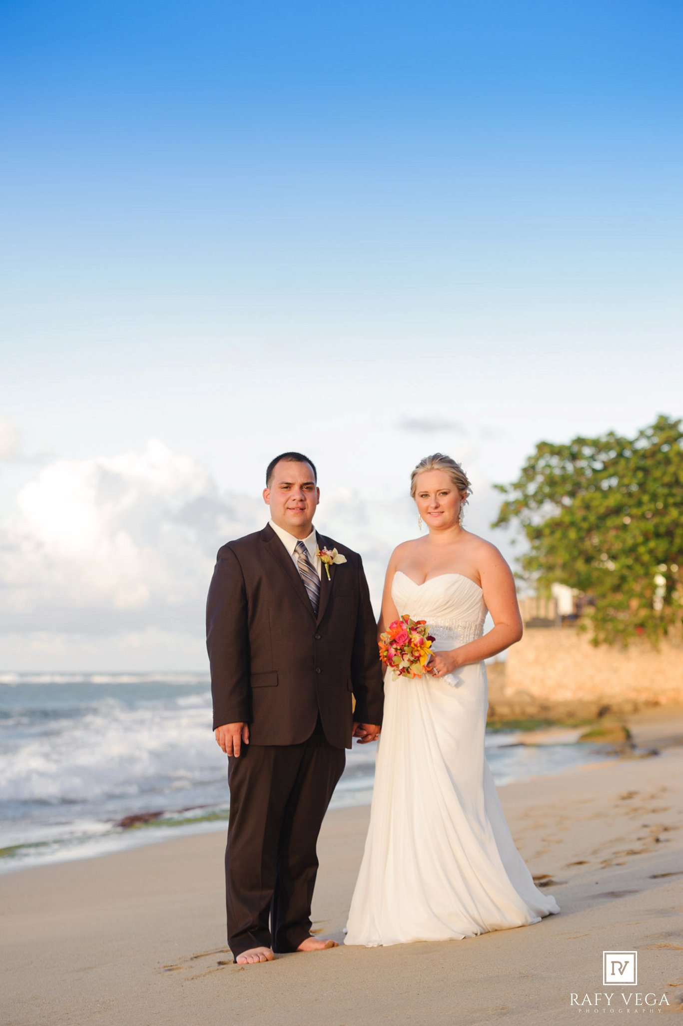 Villa Montaña Beach Resort Wedding - Puerto Rico - Evelina - Roberto